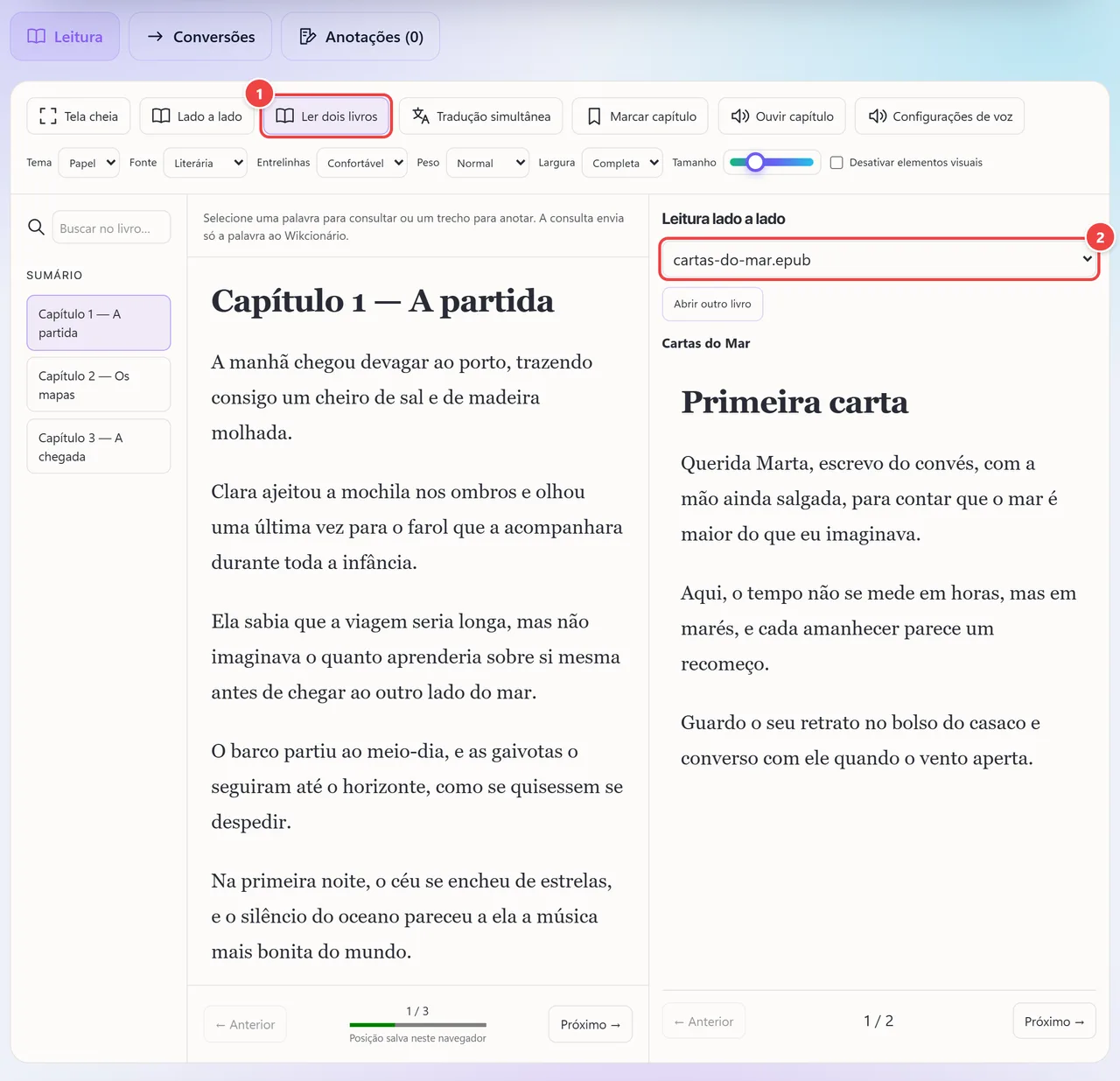 Leitor com dois livros abertos ao mesmo tempo: A Viagem do Farol à esquerda e o segundo livro, Cartas do Mar, à direita, cada um com seus capítulos e rolagem independentes.